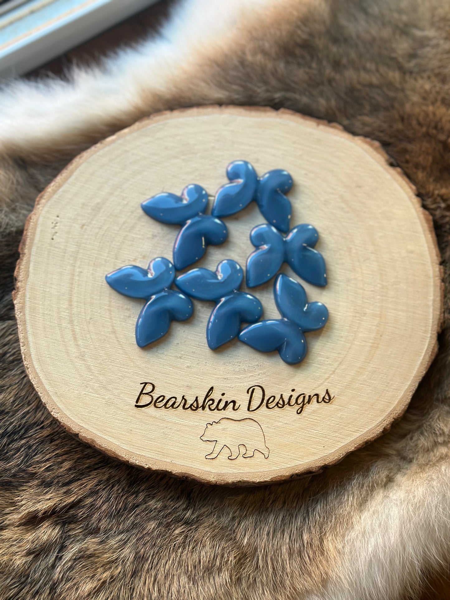 Large Butterfly Cabs 34x27mm