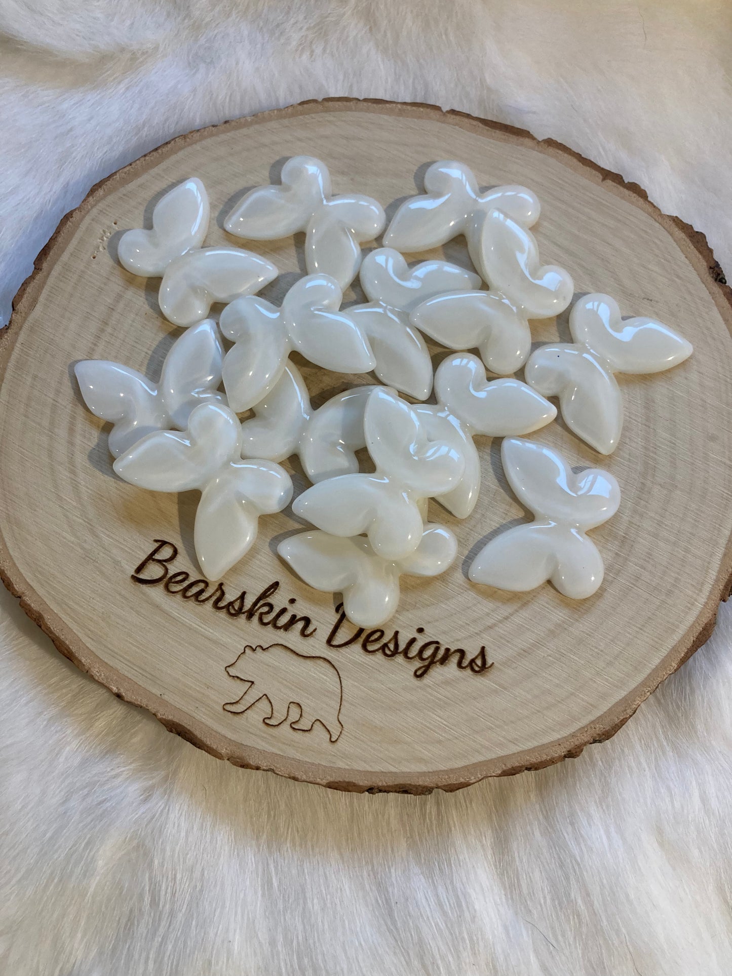 Large Butterfly Cabs 34x27mm