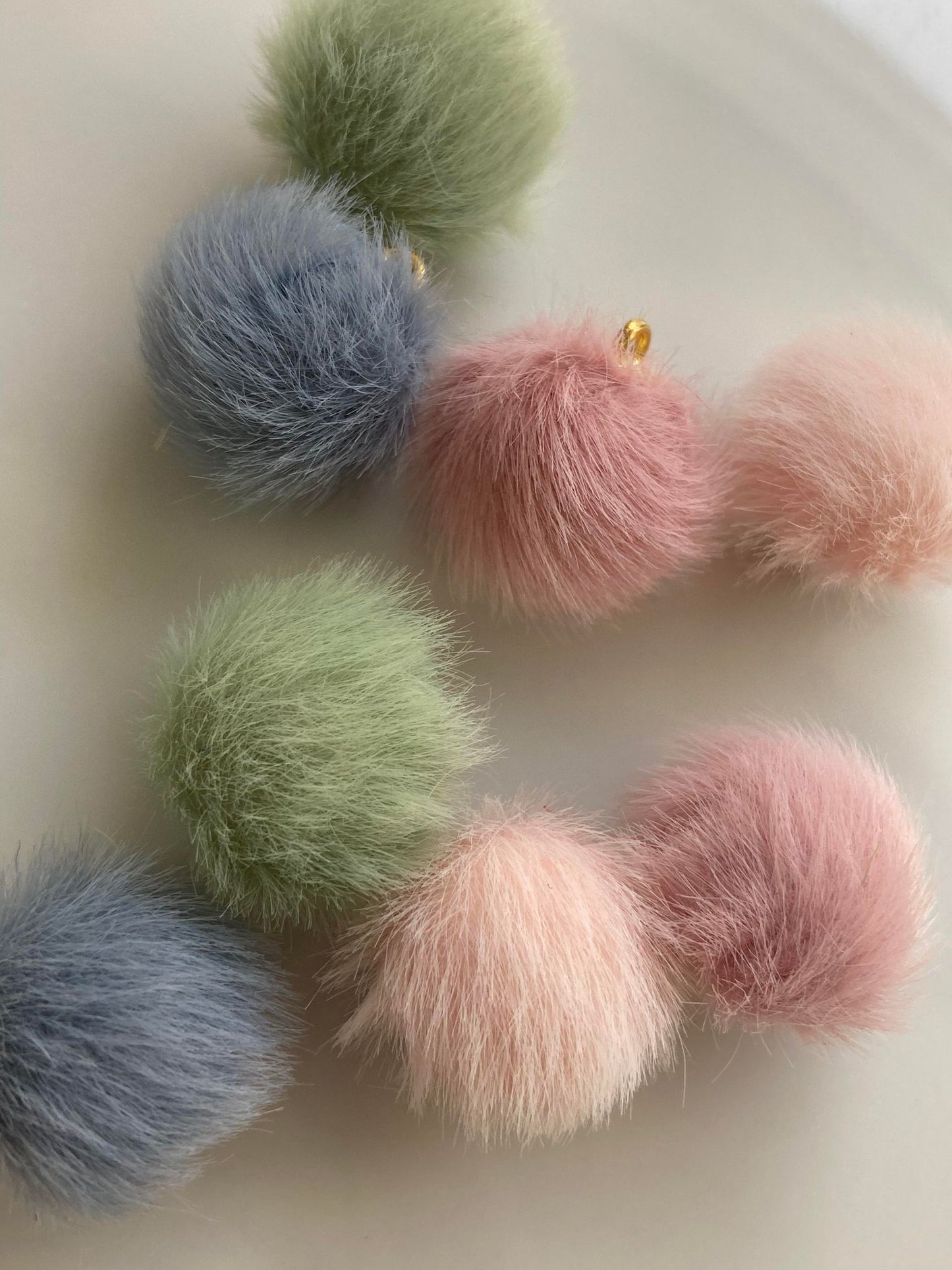 Plush Pompoms 18mm