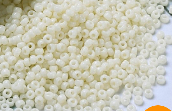 11/0 Miyuki Rocaille Seed Beads - Approx 10g Plastic Vials