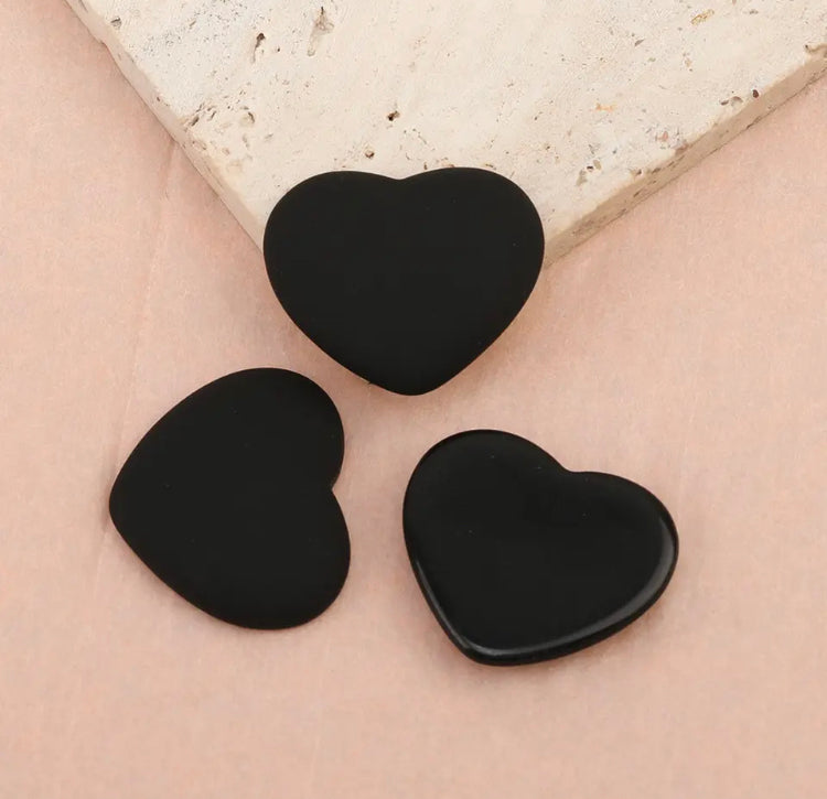 Matte Hearts 23x27mm