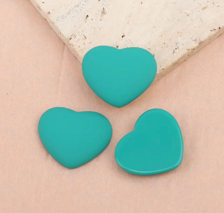 Matte Hearts 23x27mm